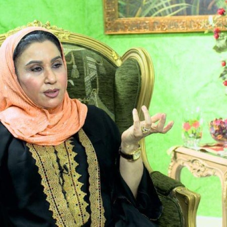 تكريم نوال بخش في معرض جدة الدولي للكتاب