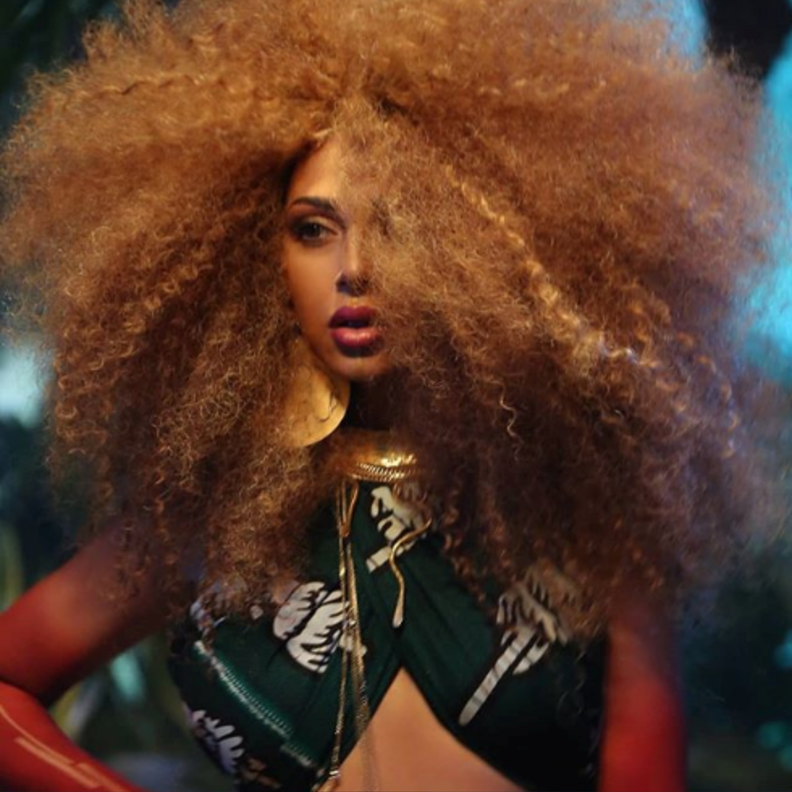 اليسا كشفت المزيد من كواليس مرضها