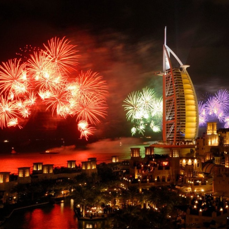 عروض الالعاب النارية فى دبي 2019