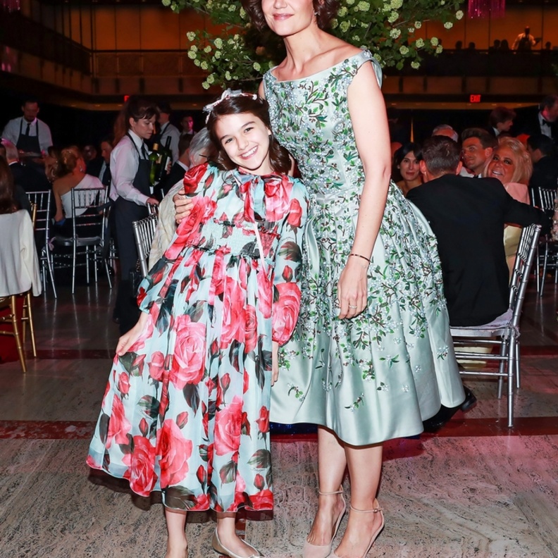 كاتي هولمز وابنتها