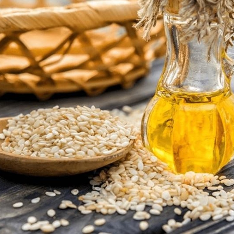 زيت السمسم مهمة لصحة المفاصل والركبة