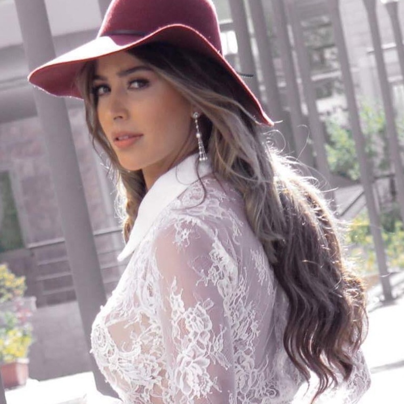 جنات تنضم لقائمة النجمات الأمهات في العام الجديد