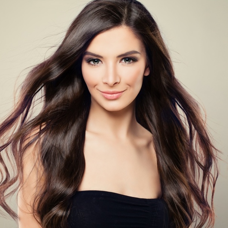 زيت اكليل الجبل يعالج مشاكل الشعر