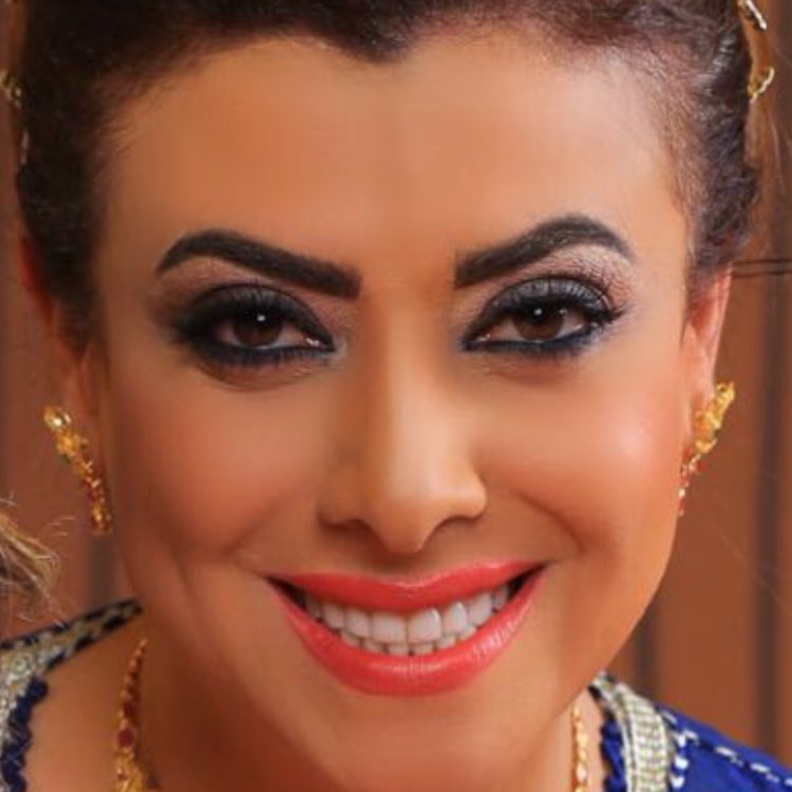 نشوى مصطفى تحتفل بخطوبة ابنتها مريم