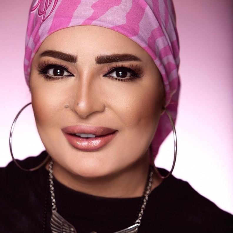 بدرية احمد تكشف هوية خطيبها