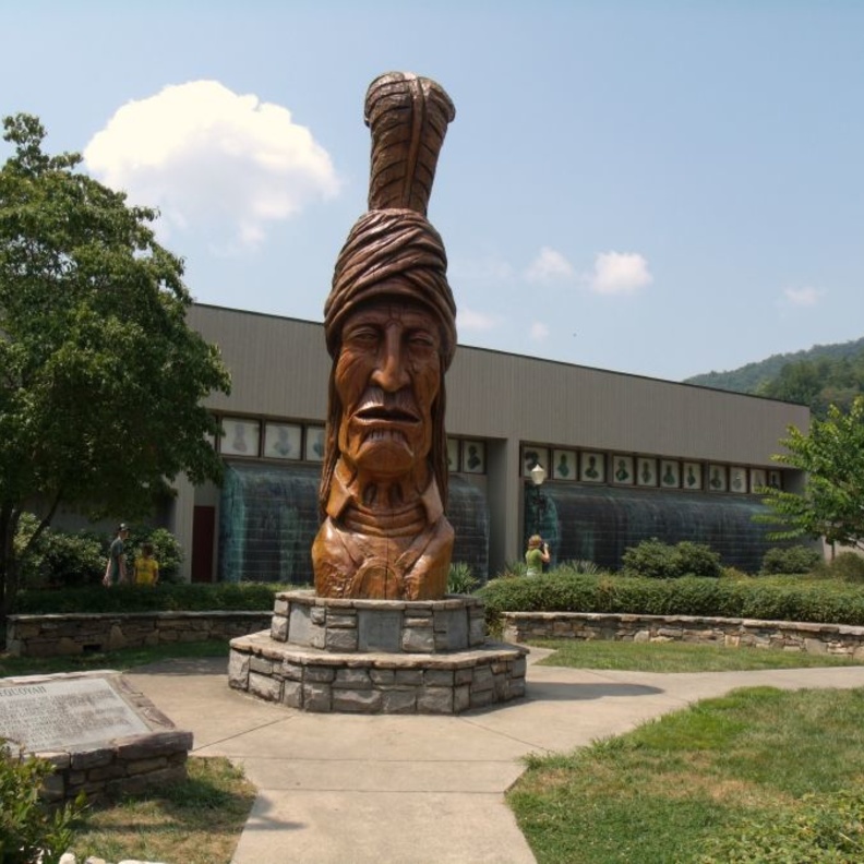 متحف قبائل شيروكي الهندية