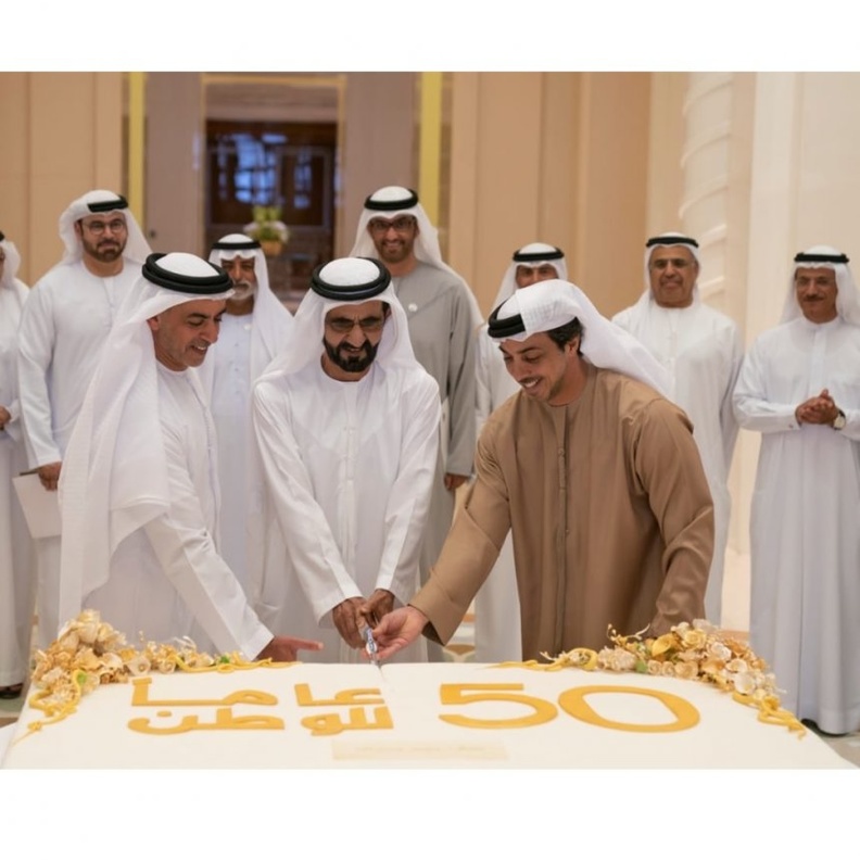 احتفاء جميل بـ 50 عاما من عطاء محمد بن راشد بحضور سيف بن زايد ومنصور بن زايد وفريق العمل