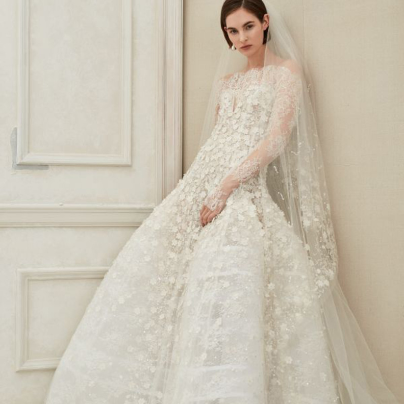 موديلات فساتين زفاف دانتيل
