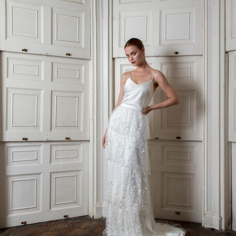 فساتين زفاف بقطع منفصلة من مجموعة Cushnie لخريف 2019