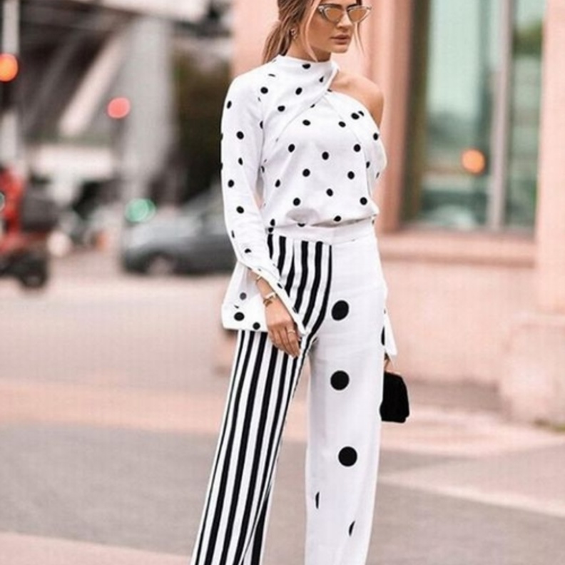 الأزياء المنقطة أبرز صيحات الموضة هذا الموسم