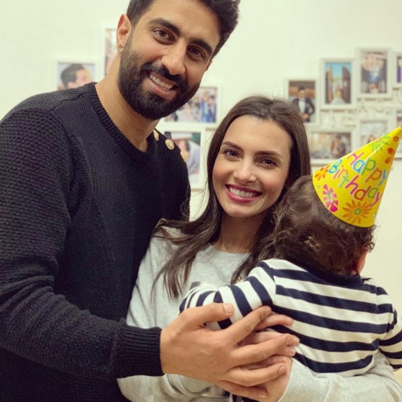 طفل كارمن سليمان يمر بازمة صحية