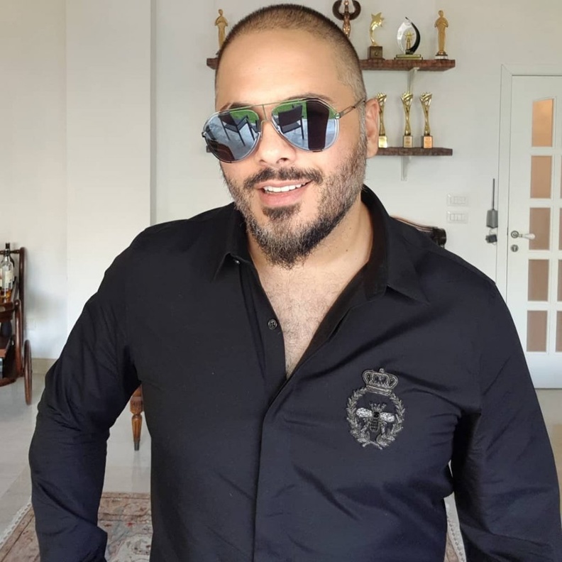 رامي عياش يوضح حقيقة مرضه