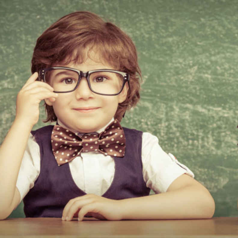 ما هو دور الأسرة في رعاية الطفل الموهوب