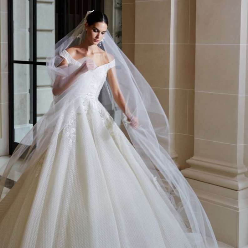 فساتين زفاف فخمة بالتنورة المنفوشة الملكية من مجموعة زهير مراد لخريف 2019 