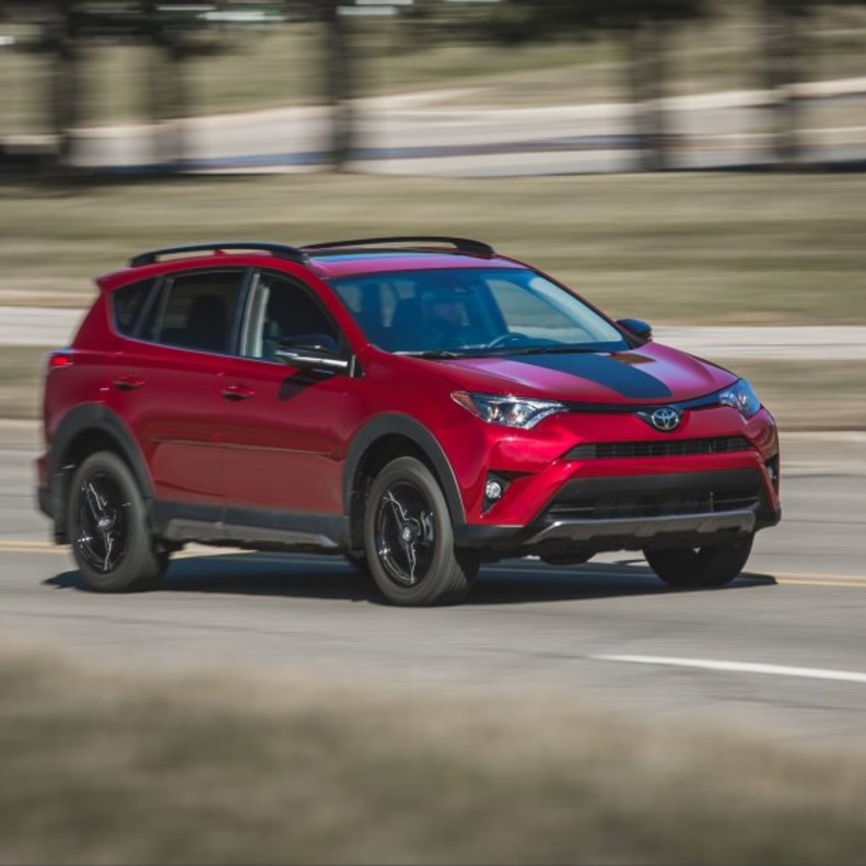  إضافات على سيارة راف فور