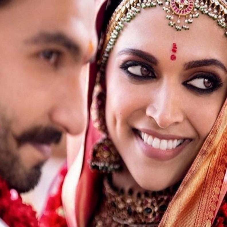 رانفير سينغ لا يمانع في إضافة اسم عائلة بادوكون إلى اسمه