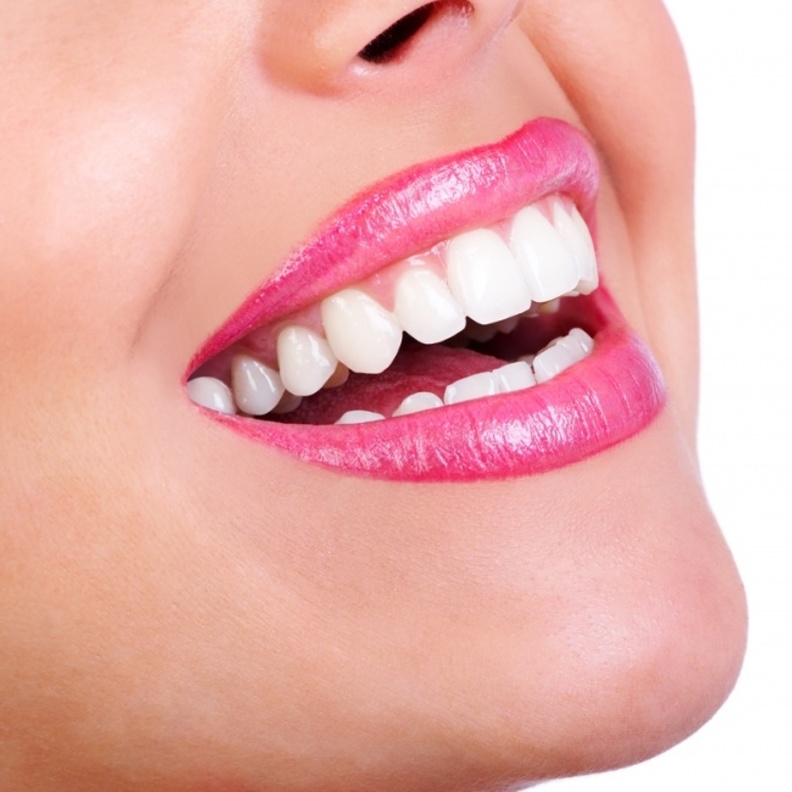 العناية بنظافة الأسنان بشكل يومي مهم لصحتها