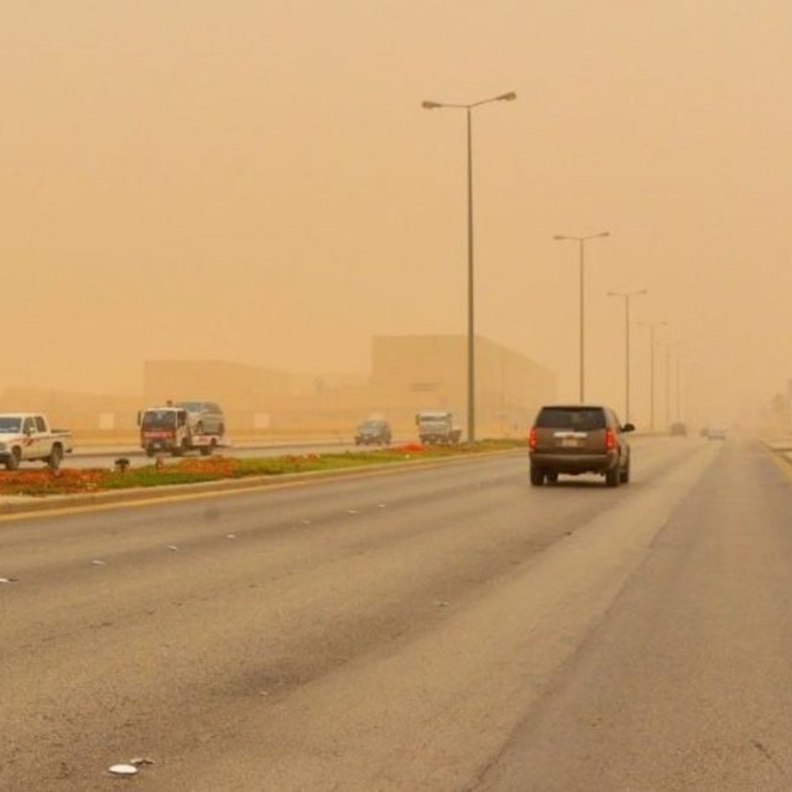 الأرصاد السعودية تحذر من الغبار والأتربة على 8 مناطق