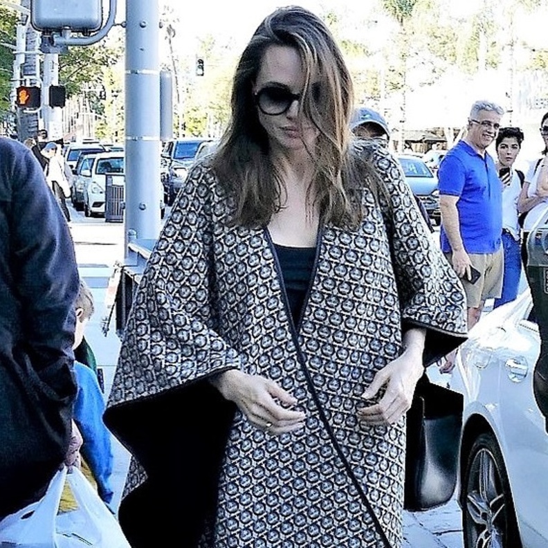 أنجلينا جولي