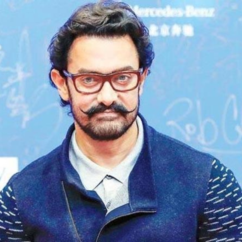 عامر خان تلميذ دائم التعلم في صناعة السينما