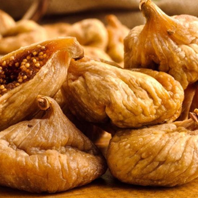 التين المجفف يقي من الاثابة بالامساك