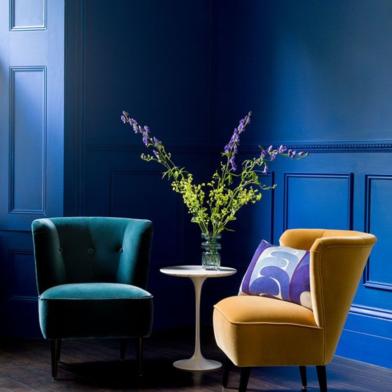  دهانات حوائط رائعة بألوان براقة تضيف لمسة عصرية على غرفة المعيشة