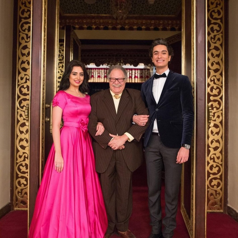 يحيى الفخراني يتوسط هبة مجدي ومحمد محسن 