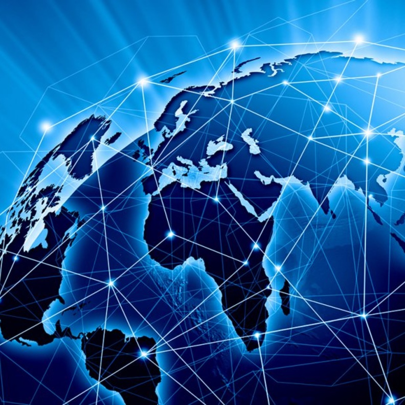 الإمارات في المرتبة الأولى عالميا بانتشار الإنترنت بين السكان