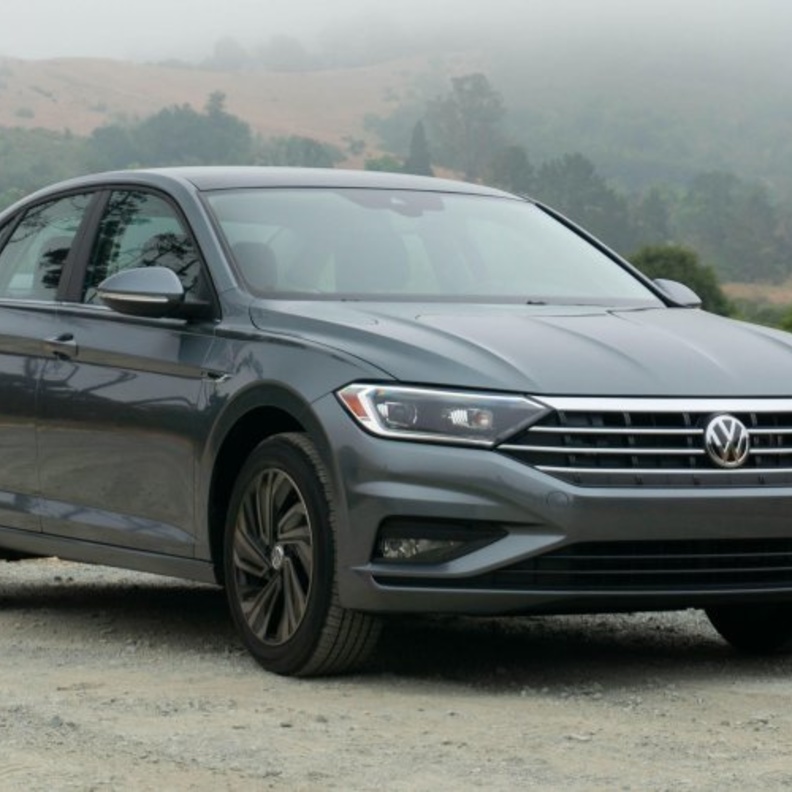 مقارنة بين محرك فولكس واجن جيتا 2019 و 2018