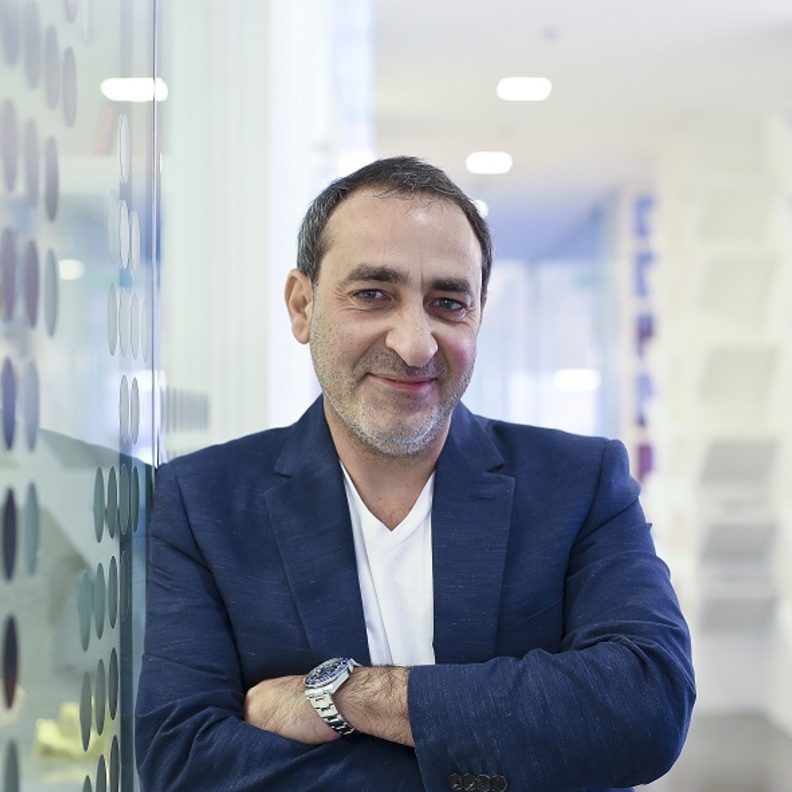 الرئيس التنفيذي الجديد داني نعمان