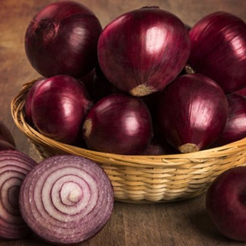 البصل يطهر منطقة البواسير