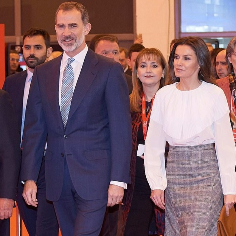 ملك إسبانيا في مهمة رسمية جديدة حيث قاما بزيارة المعرض الدولي للسياحية في مدريد