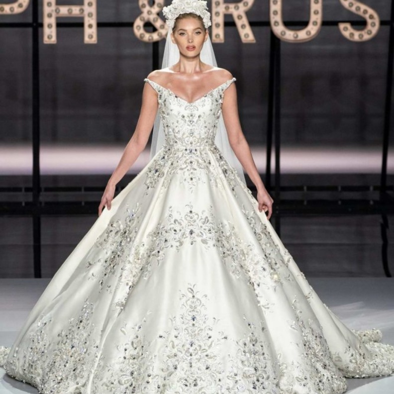 Ralph & Russo Show Haute Couture Spring Summer 2019