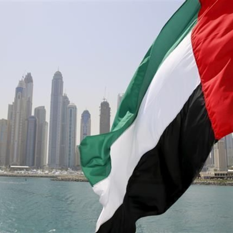 اتفاق إماراتي عالمي في دافوس