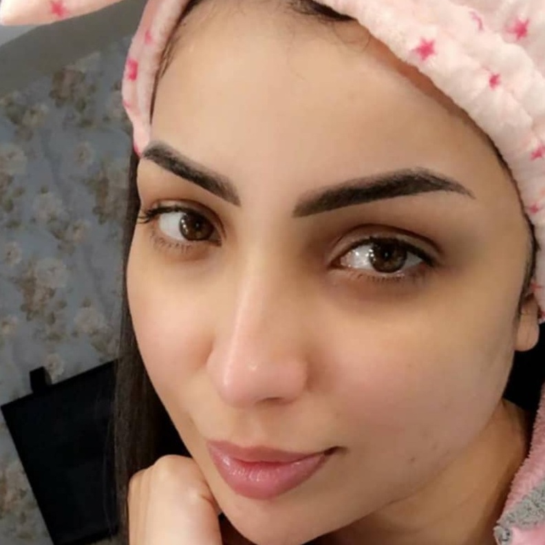 مي حلمي نشرت صورتها بدون مكياج