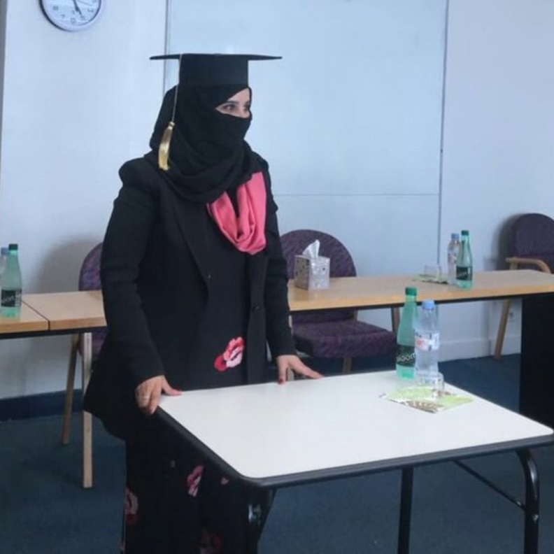 الدكتورة حياة سندي