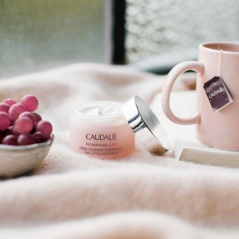 مجموعة Resveratrol Lift من Resveratrol Lift.. الحل الأفضل لمحاربة التجاعيد