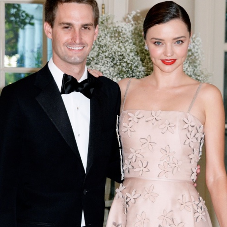 ميراندا كير و زوجها مؤسس سناب تشات 