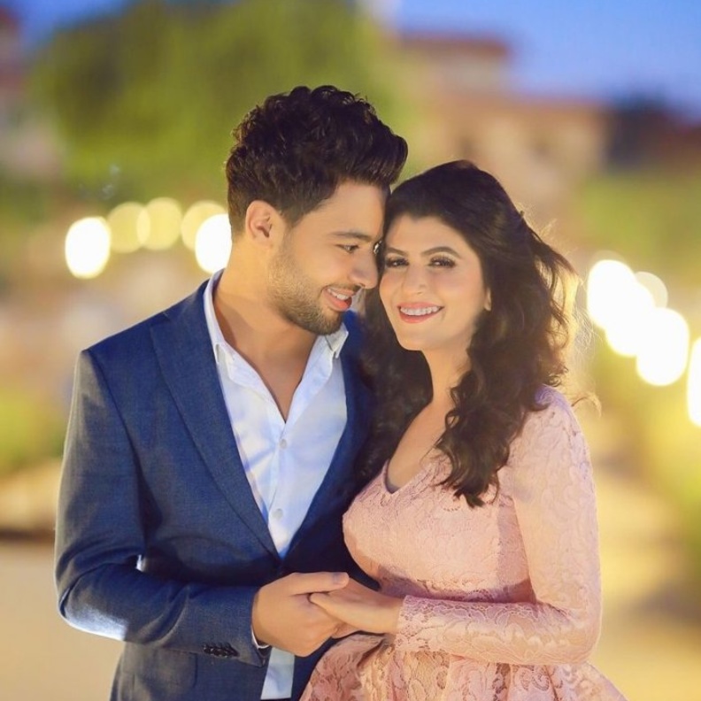 خطوبة أحمد جمال