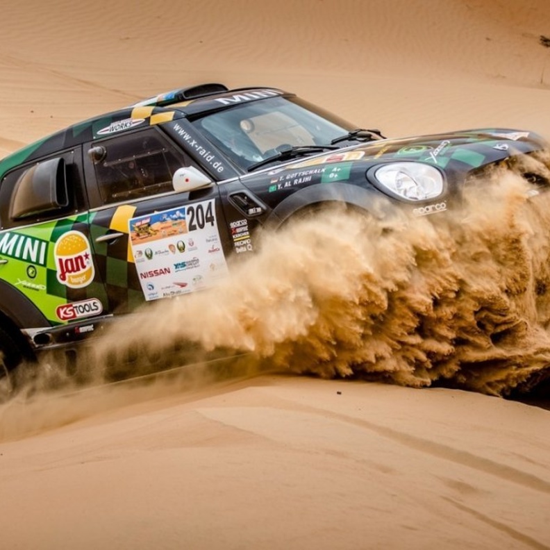 انطلاق الراليات الصحراوية.