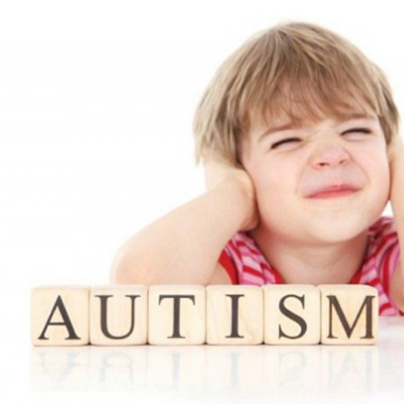 أعراض مرض التوحد عند الأطفال وكيفية اكتشافه