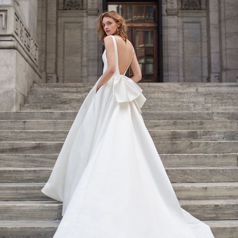 yumi katsura فستان من