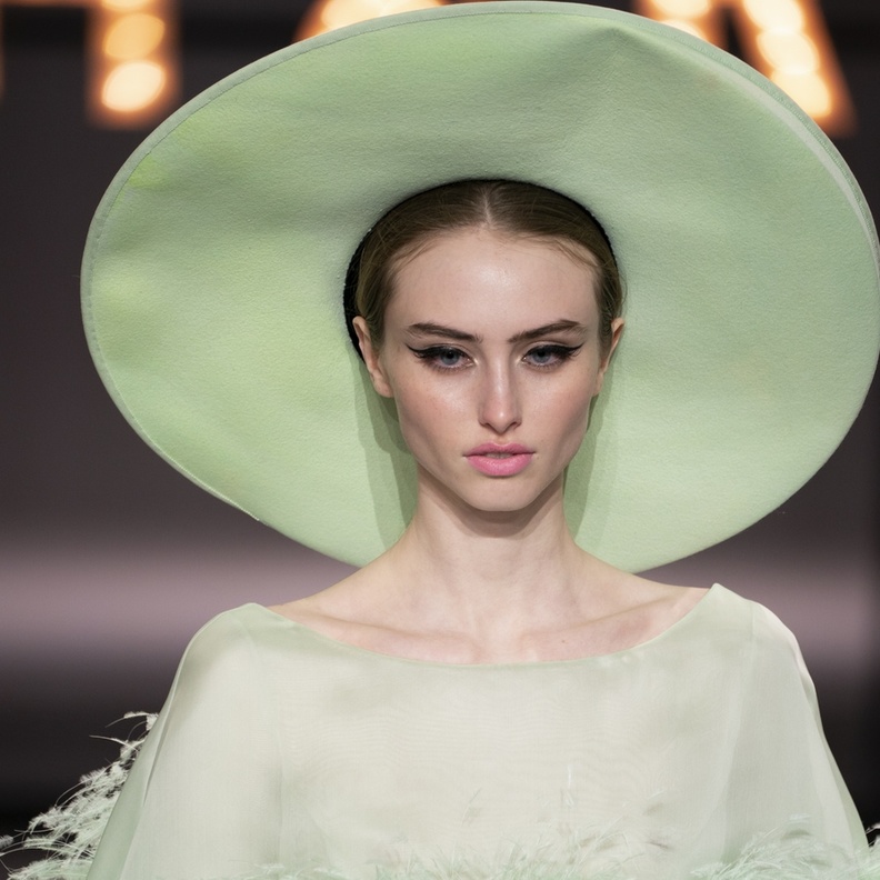 قبعات الشعر