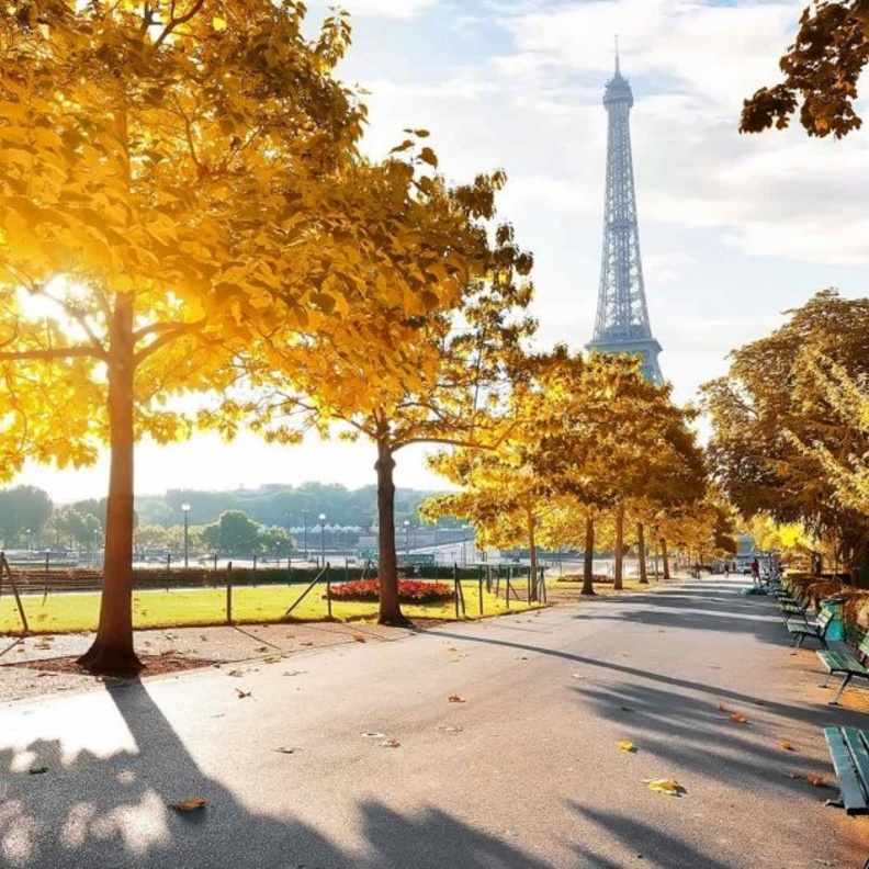 باريس عاصمة النور والجمال الفرنسية