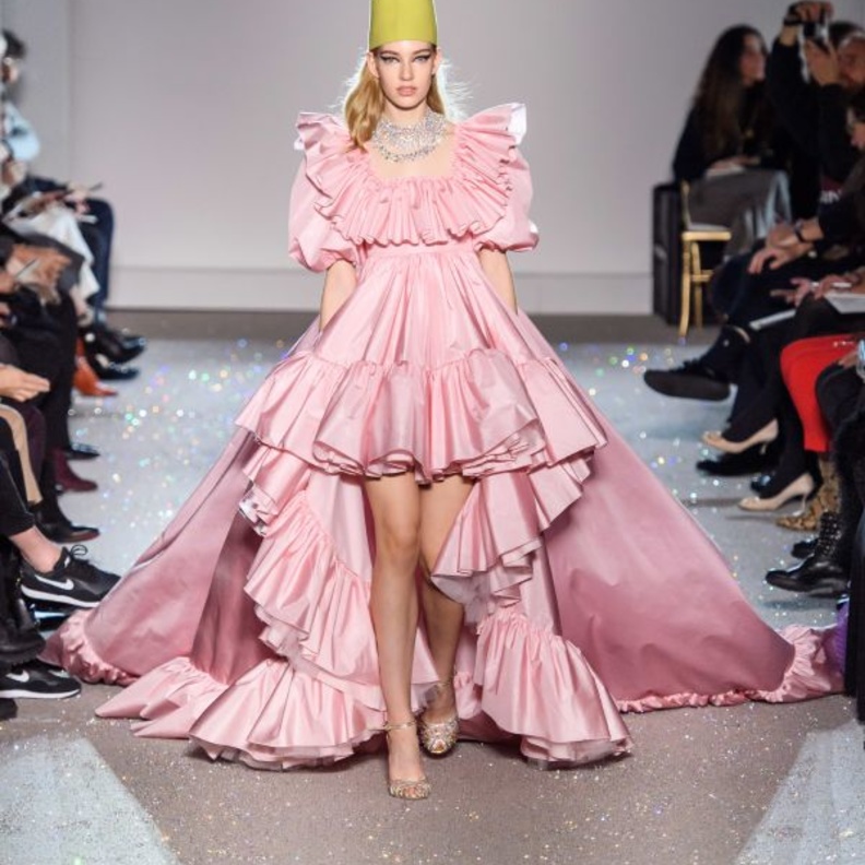 فستان زهري من Giambattista Valli