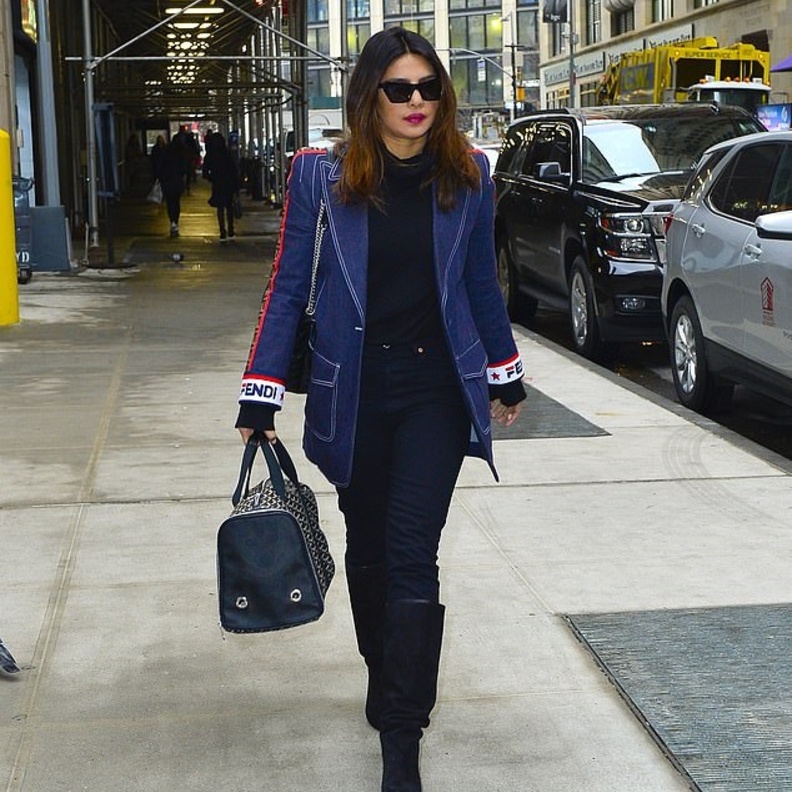 بريانكا تشوبرا ‏Priyanka Chopra تتألق في شوارع نيويورك