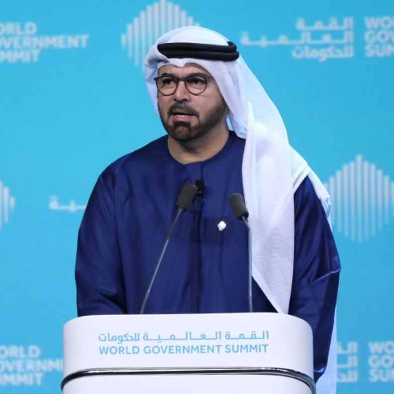  معالي محمد عبدالله القرقاوي، وزير شؤون مجلس الوزراء والمستقبل في الإمارات