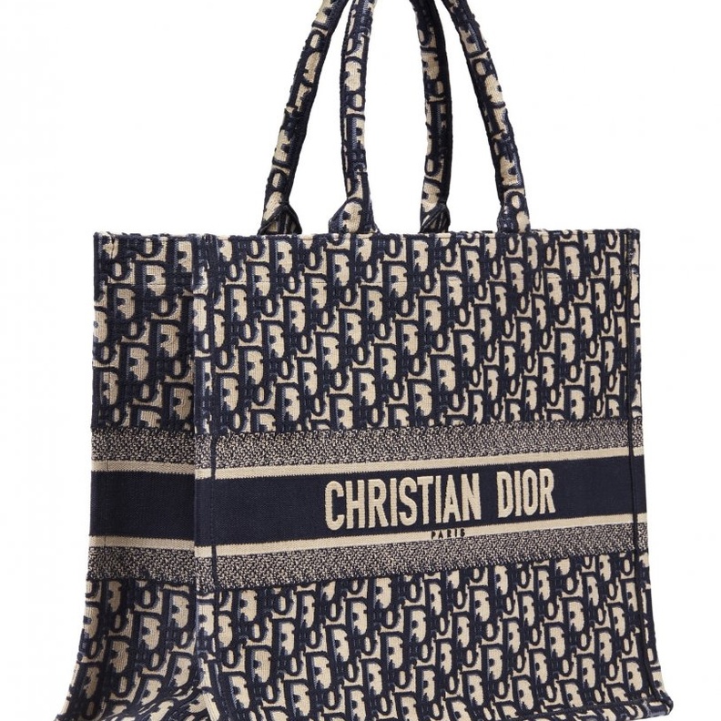 حذاء الكعب العالي من ديور