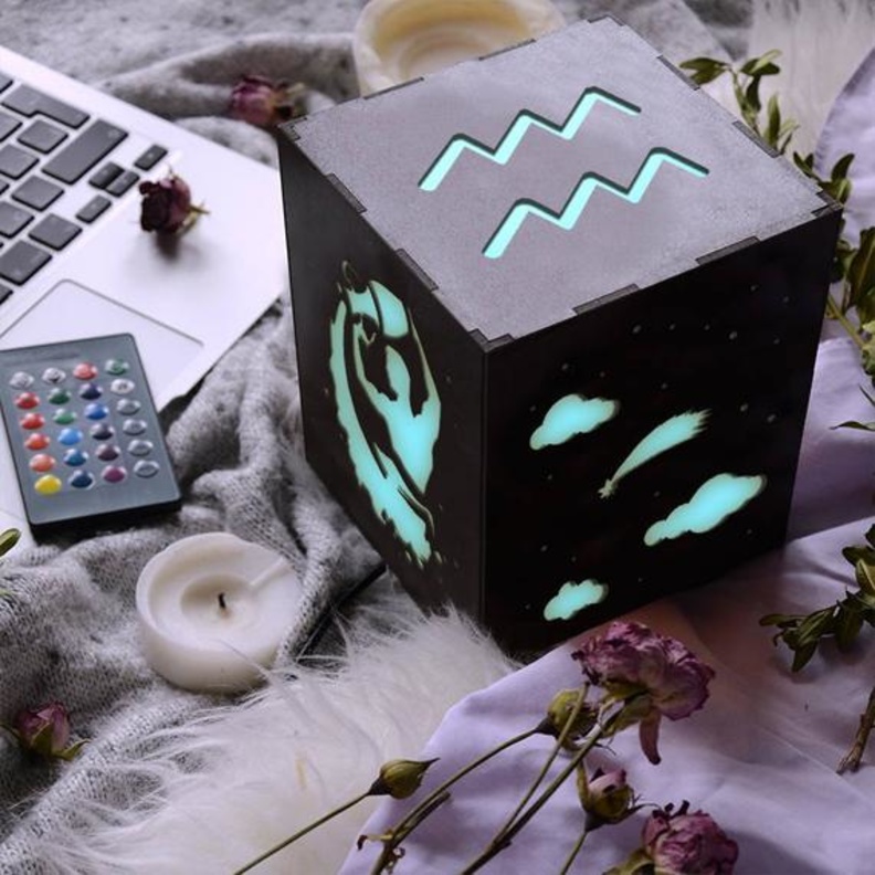 يمكن دعوتها الى عشاء في مكان جديد ومختلف ومميز