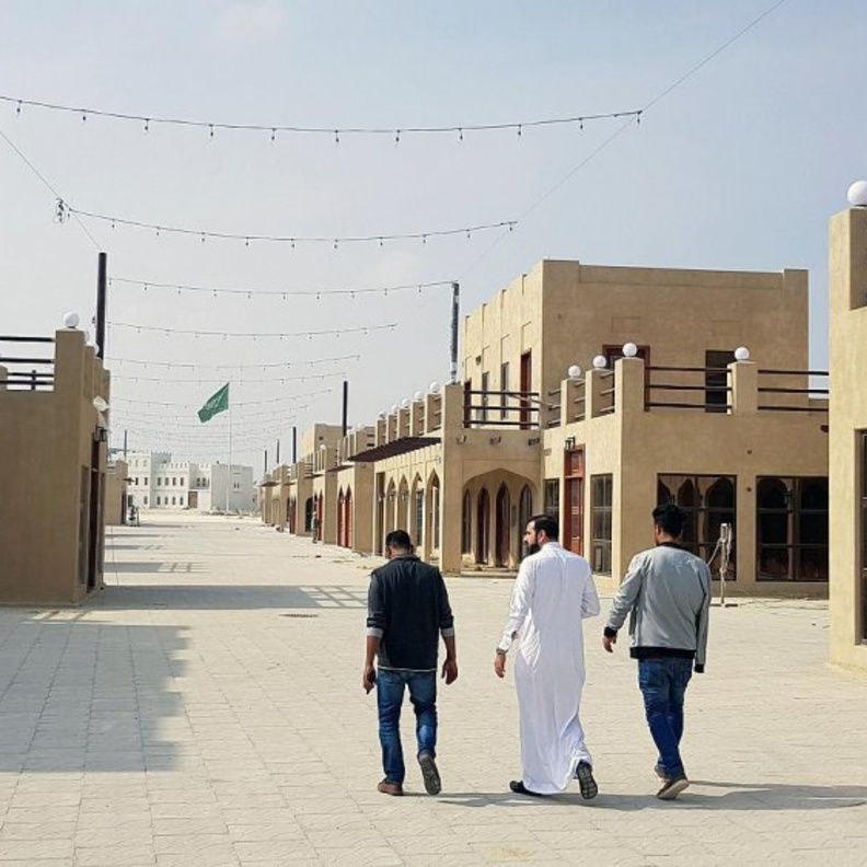 اعتمادالبناء التراثي في مشروع وسط العوامية